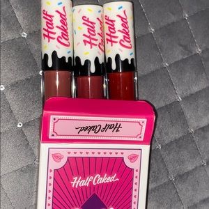 Lipstick BRAND NEW 3 piece